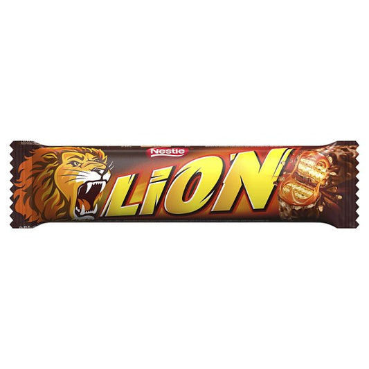 Lion Nadziewany wafel z karmelem i płatkami pszennymi oblany mleczną czekoladą 42 g