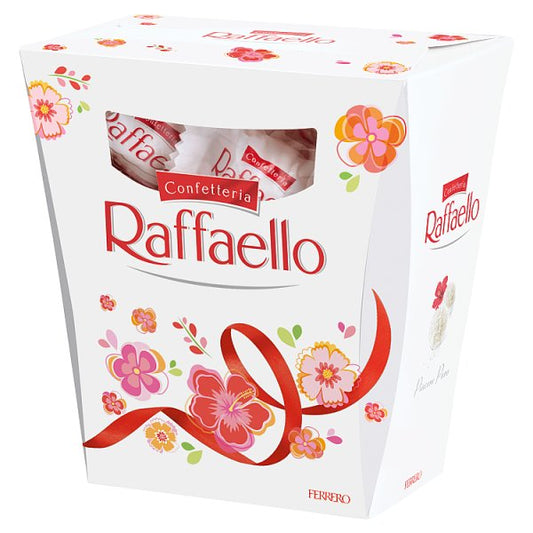 Raffaello Chrupiący wafelek z kokosem i całym migdałem w środku 230 g